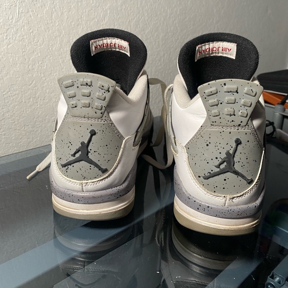Air Jordan 4 White Cement - Picture 6 of 7